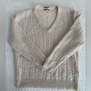 Jcrew cashmere v-neck cable knit sweater size small